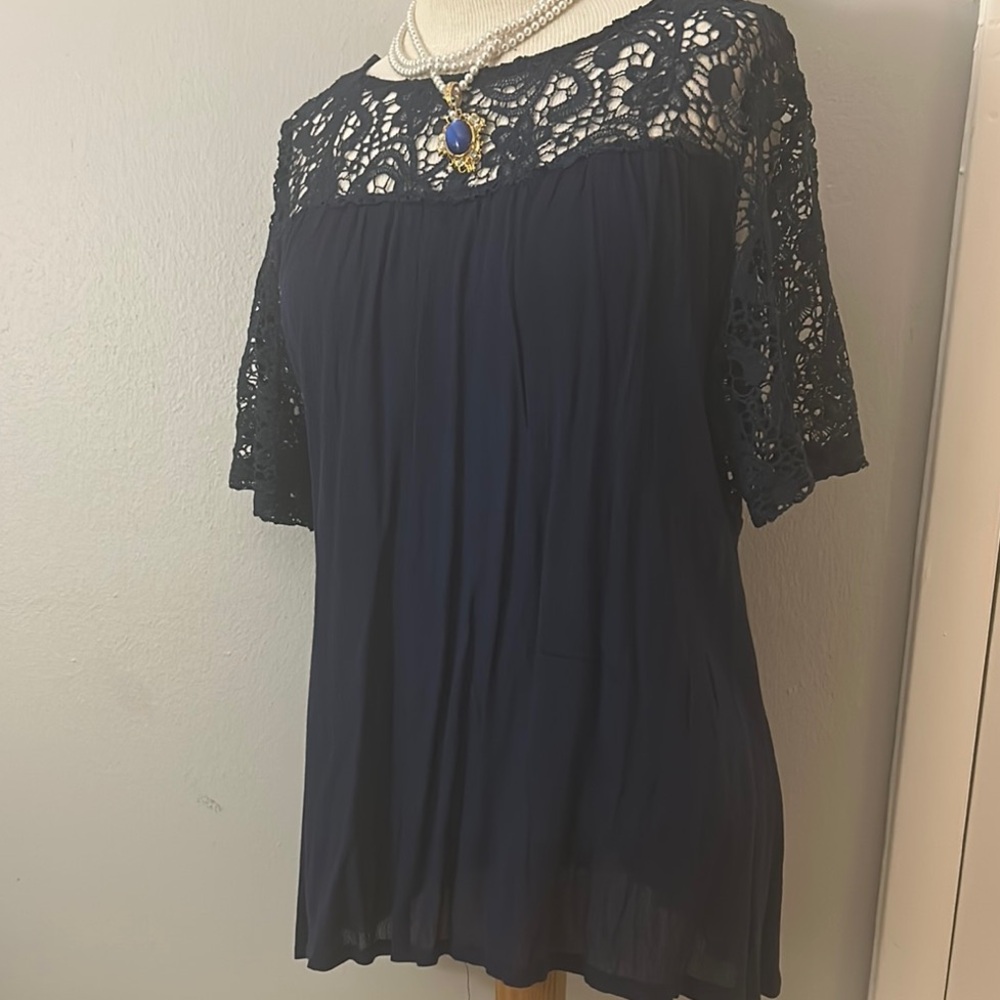 Elegant Navy Lace Women's Top